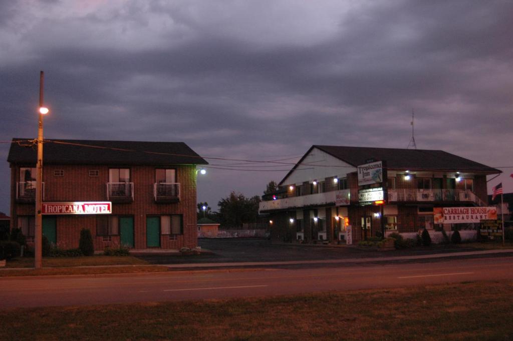 Tropicana Inn Niagara Falls Zewnętrze zdjęcie
